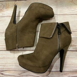 GBG Los Angeles Womens Docker Faux Suede Ankle Boots Green 8.5